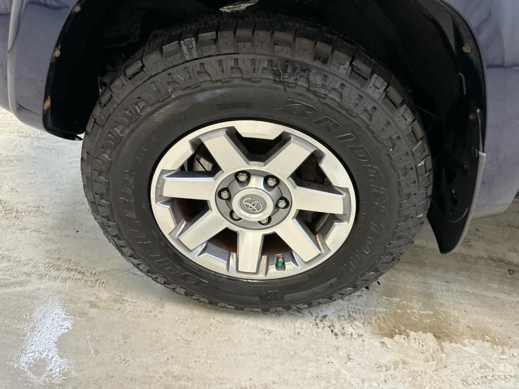 used 2014 Toyota 4Runner car, priced at $24,377