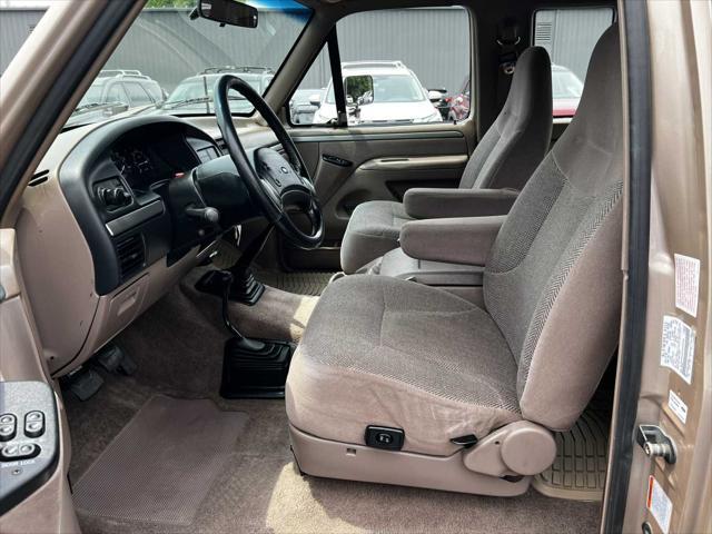 used 1992 Ford F-250 car, priced at $25,000