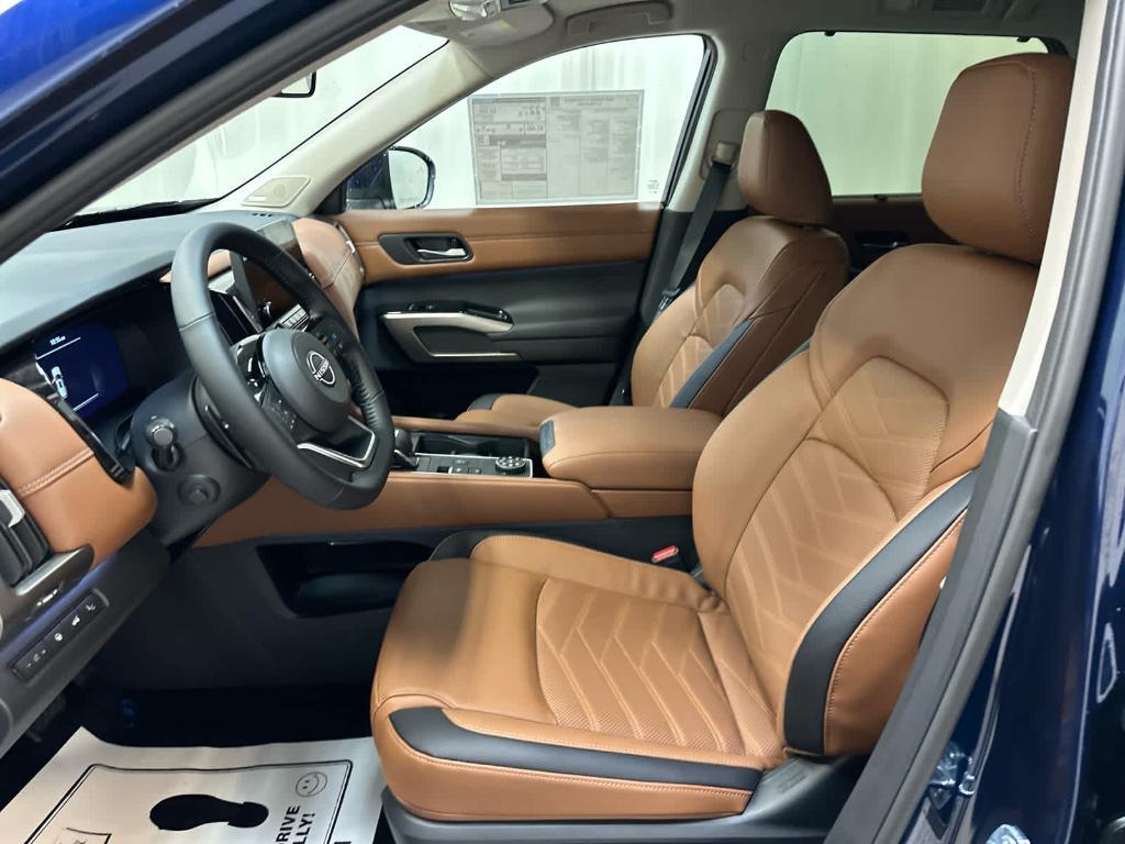 new 2025 Nissan Pathfinder car, priced at $53,135
