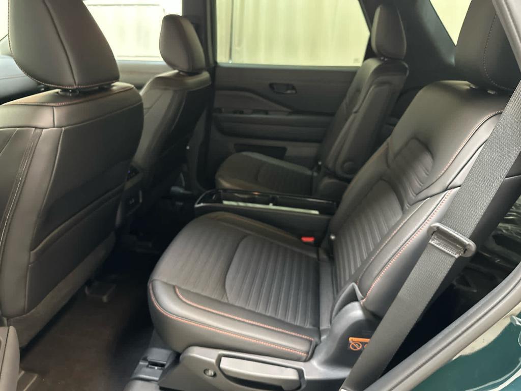 new 2025 Nissan Pathfinder car, priced at $44,863