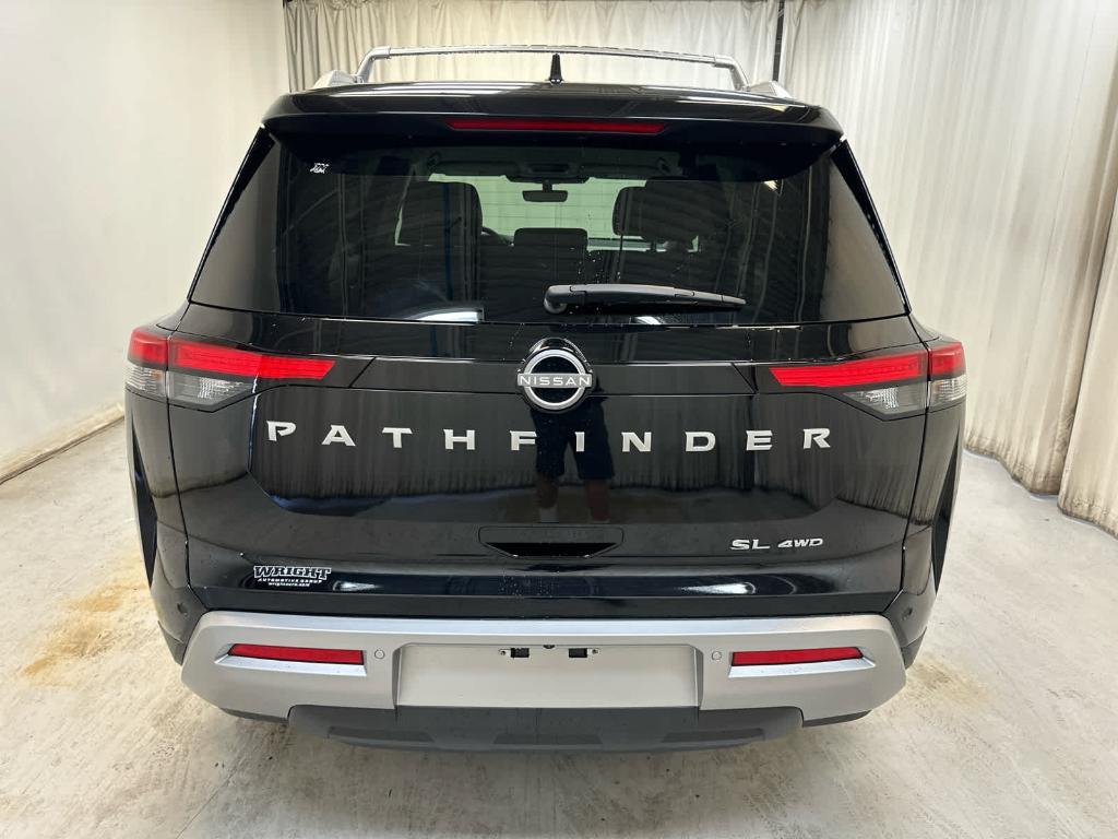 new 2025 Nissan Pathfinder car, priced at $44,086