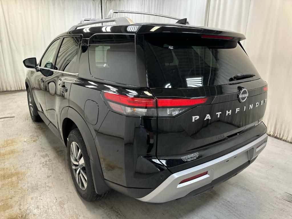 new 2025 Nissan Pathfinder car, priced at $44,086