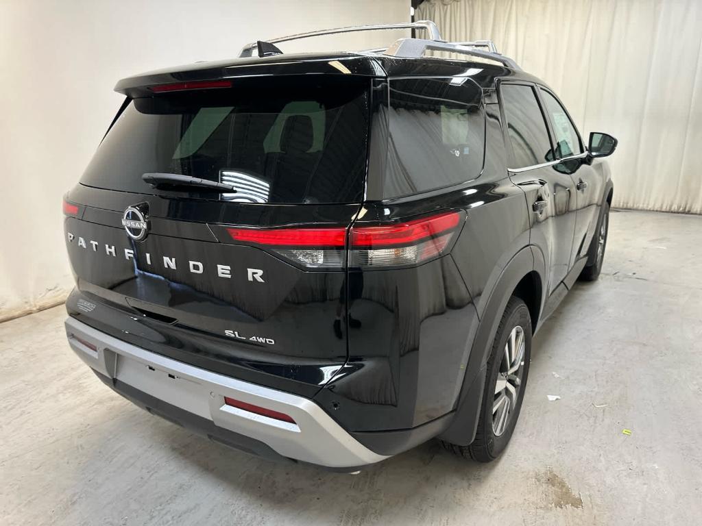 new 2025 Nissan Pathfinder car, priced at $44,086