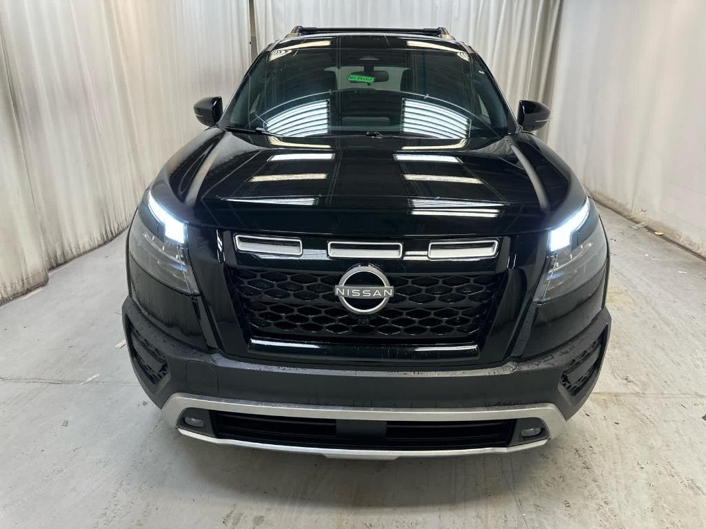 new 2025 Nissan Pathfinder car, priced at $44,248