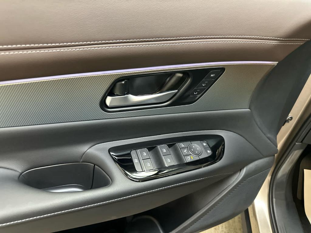 new 2025 Nissan Murano car, priced at $51,025