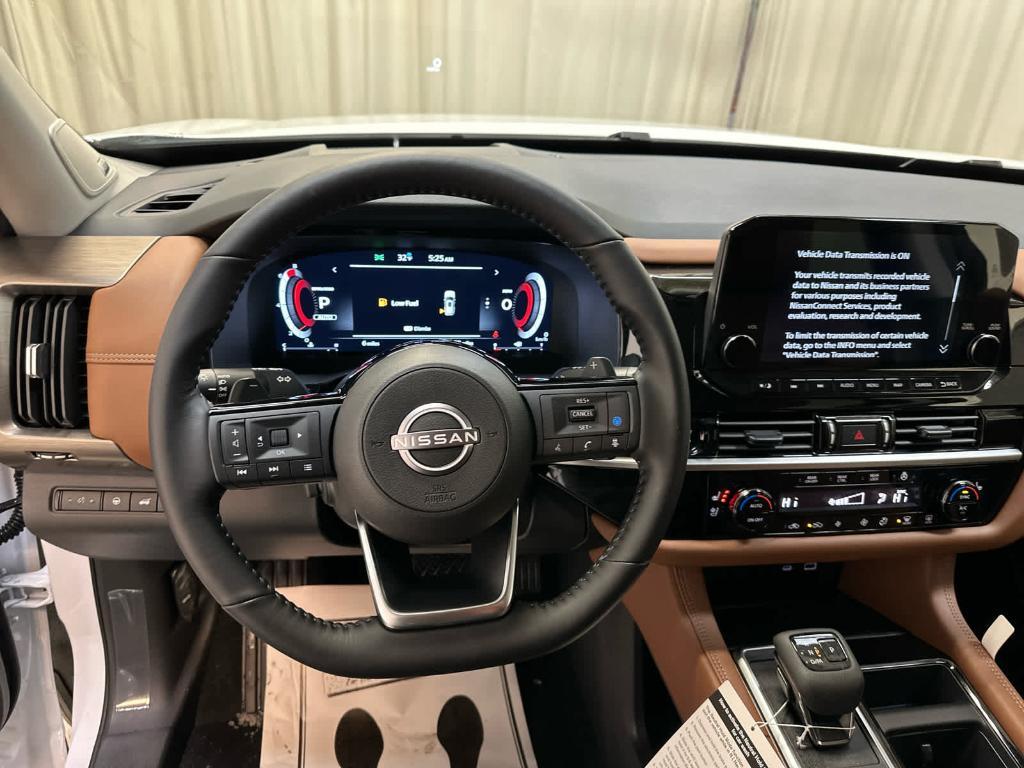 new 2025 Nissan Pathfinder car, priced at $52,208