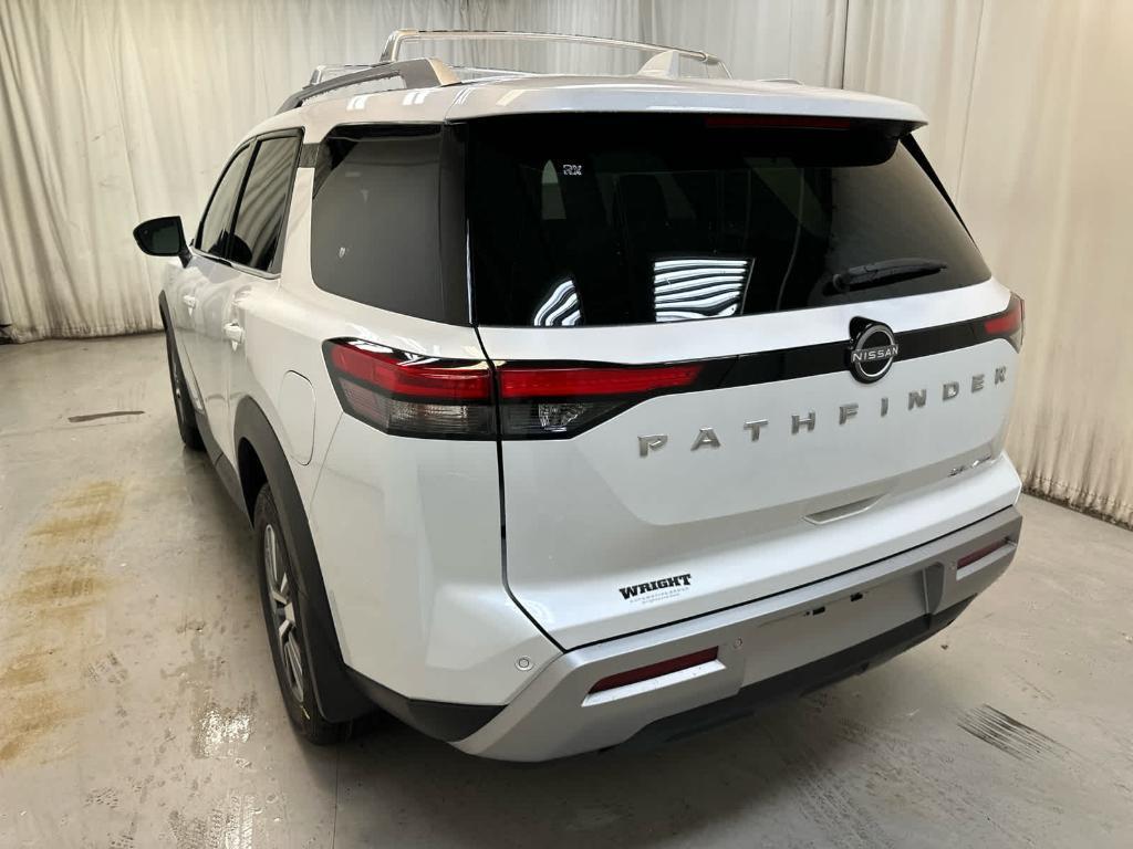 new 2025 Nissan Pathfinder car, priced at $44,882