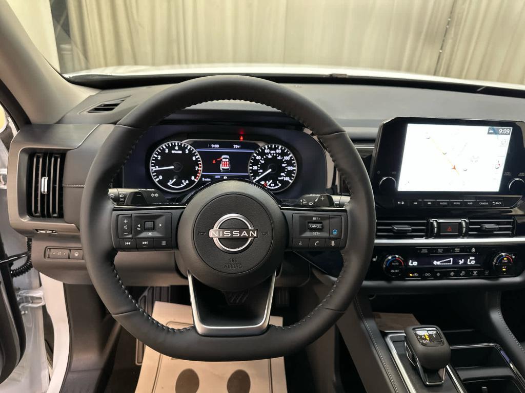new 2025 Nissan Pathfinder car, priced at $44,882