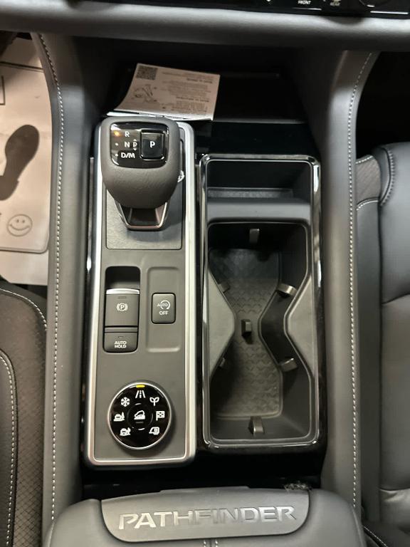 new 2025 Nissan Pathfinder car, priced at $44,882