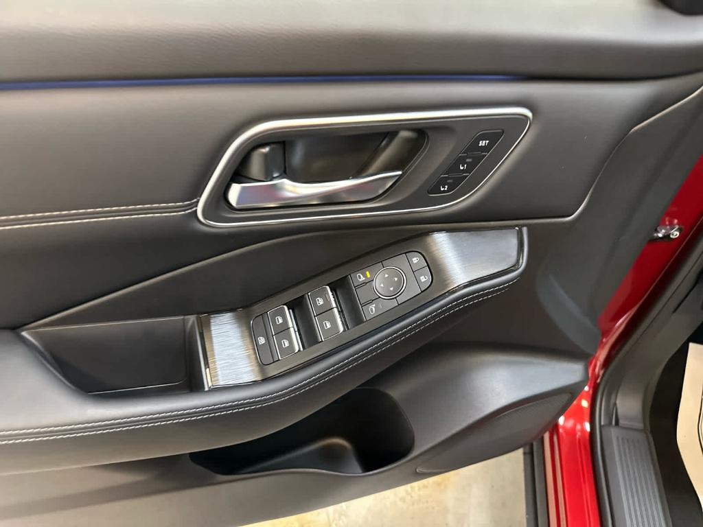 new 2026 Nissan Rogue car, priced at $41,664