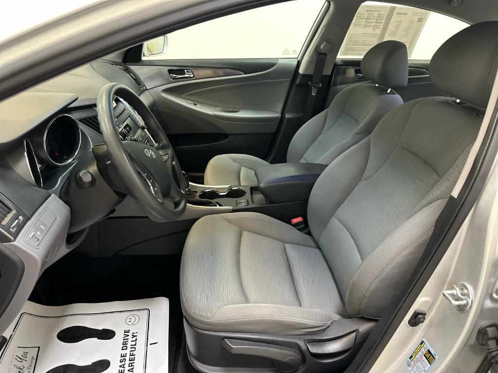 used 2014 Hyundai Sonata Hybrid car, priced at $9,998