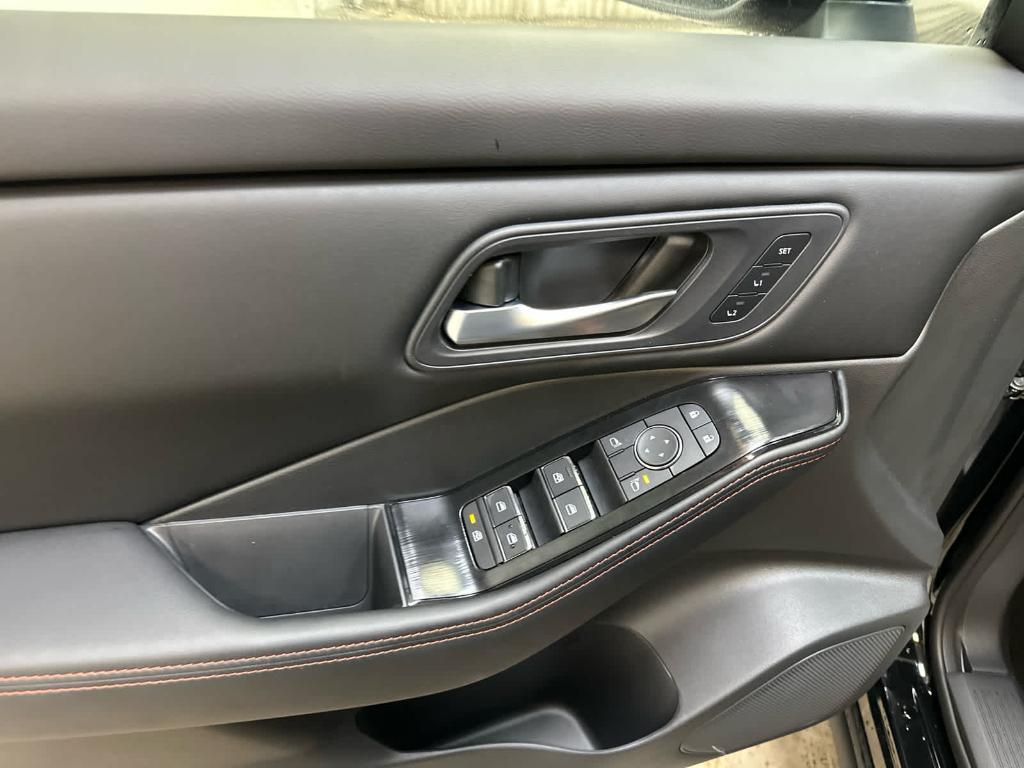 new 2025 Nissan Rogue car, priced at $36,834