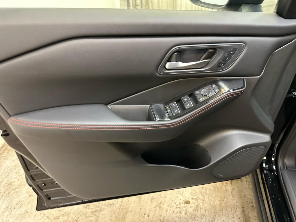 new 2025 Nissan Rogue car, priced at $36,834