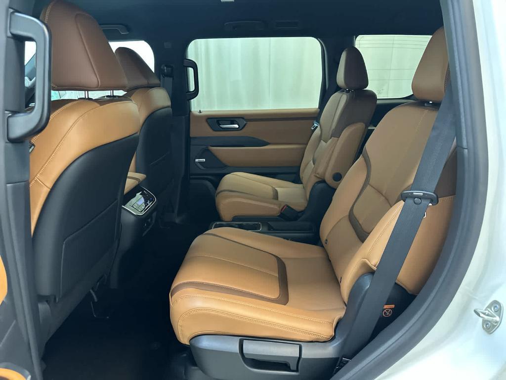 new 2025 Nissan Armada car, priced at $74,360