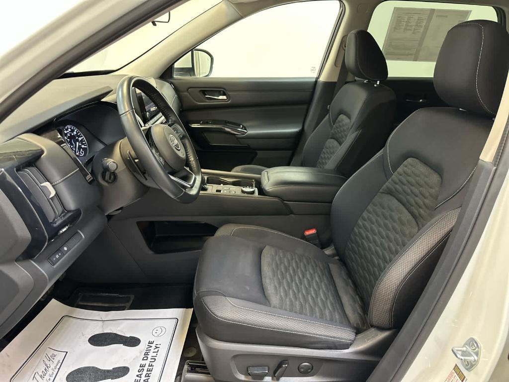 used 2022 Nissan Pathfinder car, priced at $29,388