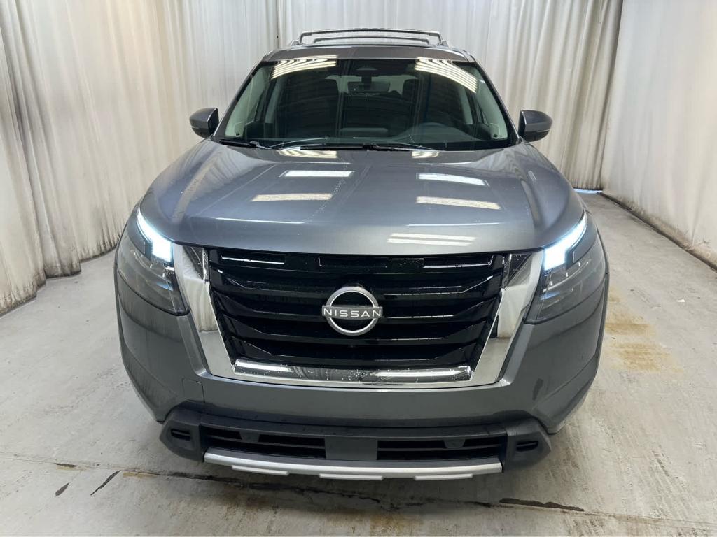 new 2025 Nissan Pathfinder car, priced at $46,949