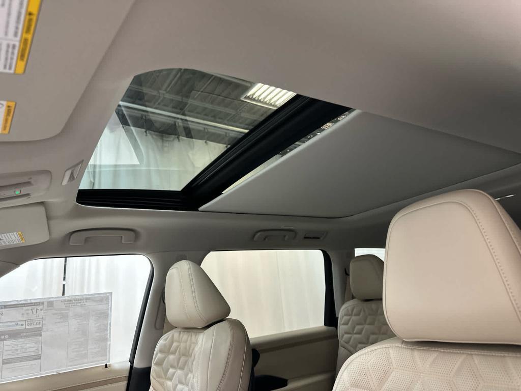 new 2025 Nissan Armada car, priced at $87,910