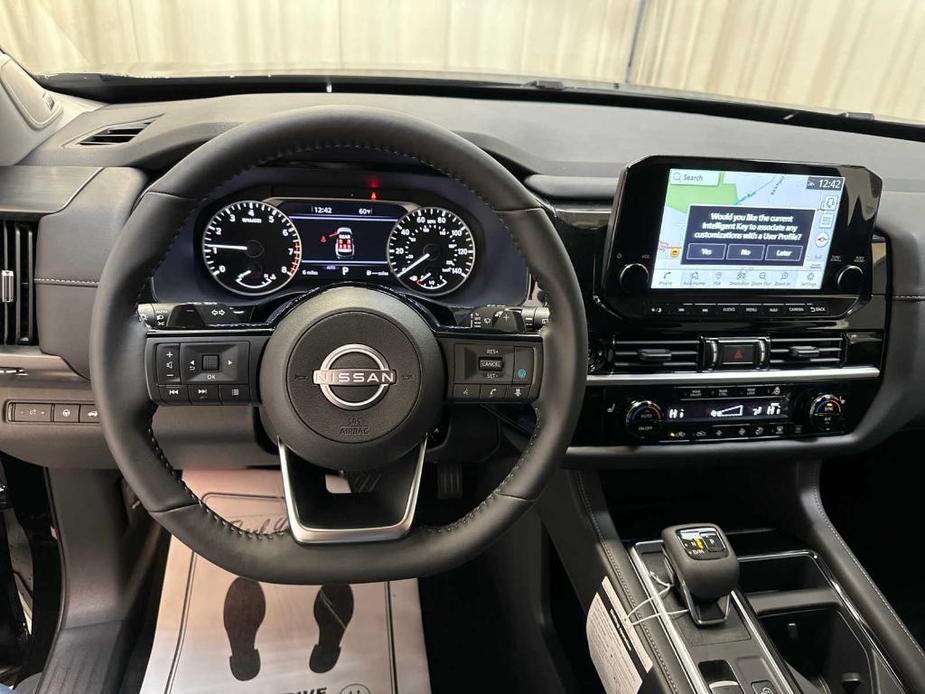 new 2025 Nissan Pathfinder car, priced at $47,610