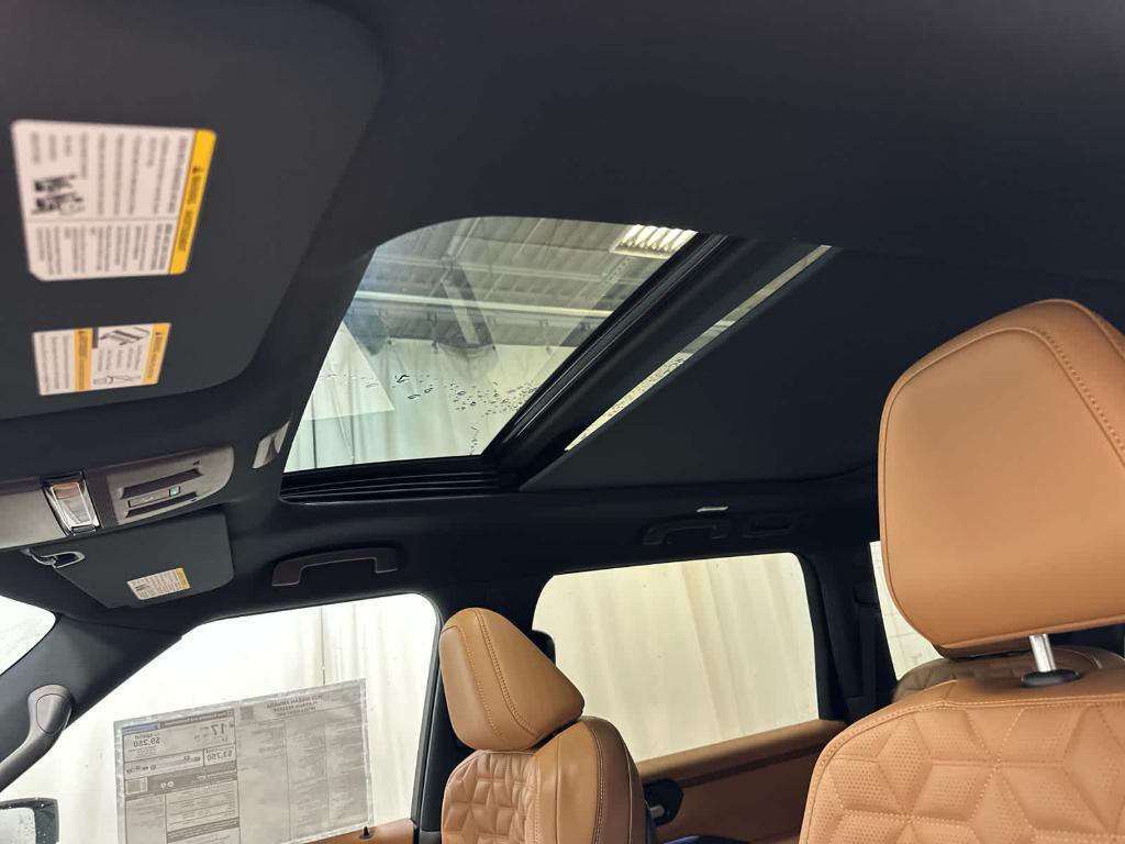 new 2025 Nissan Armada car, priced at $87,610