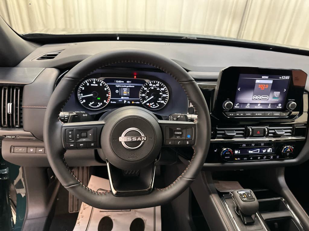 new 2025 Nissan Pathfinder car, priced at $44,563