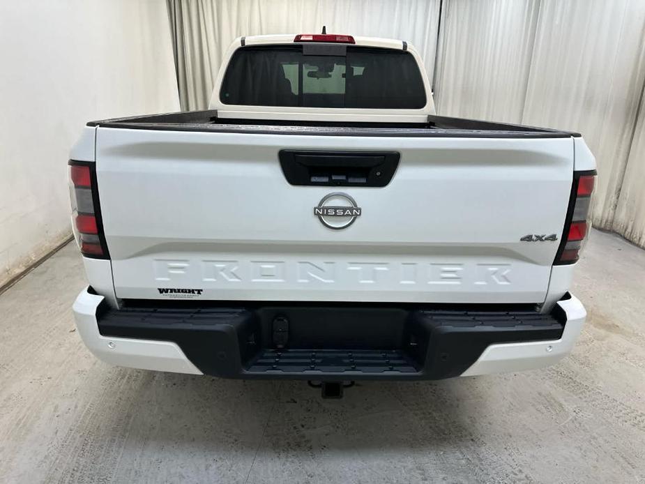 new 2025 Nissan Frontier car, priced at $43,105