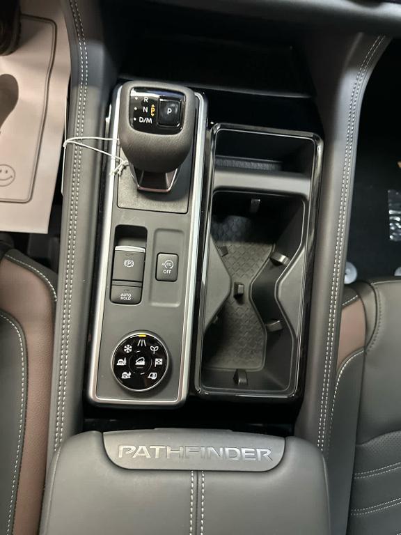 new 2025 Nissan Pathfinder car, priced at $50,867