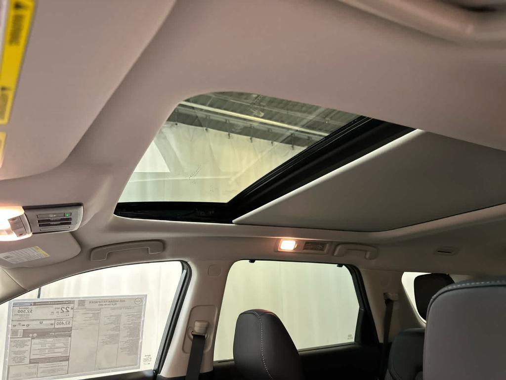 new 2025 Nissan Pathfinder car, priced at $50,268