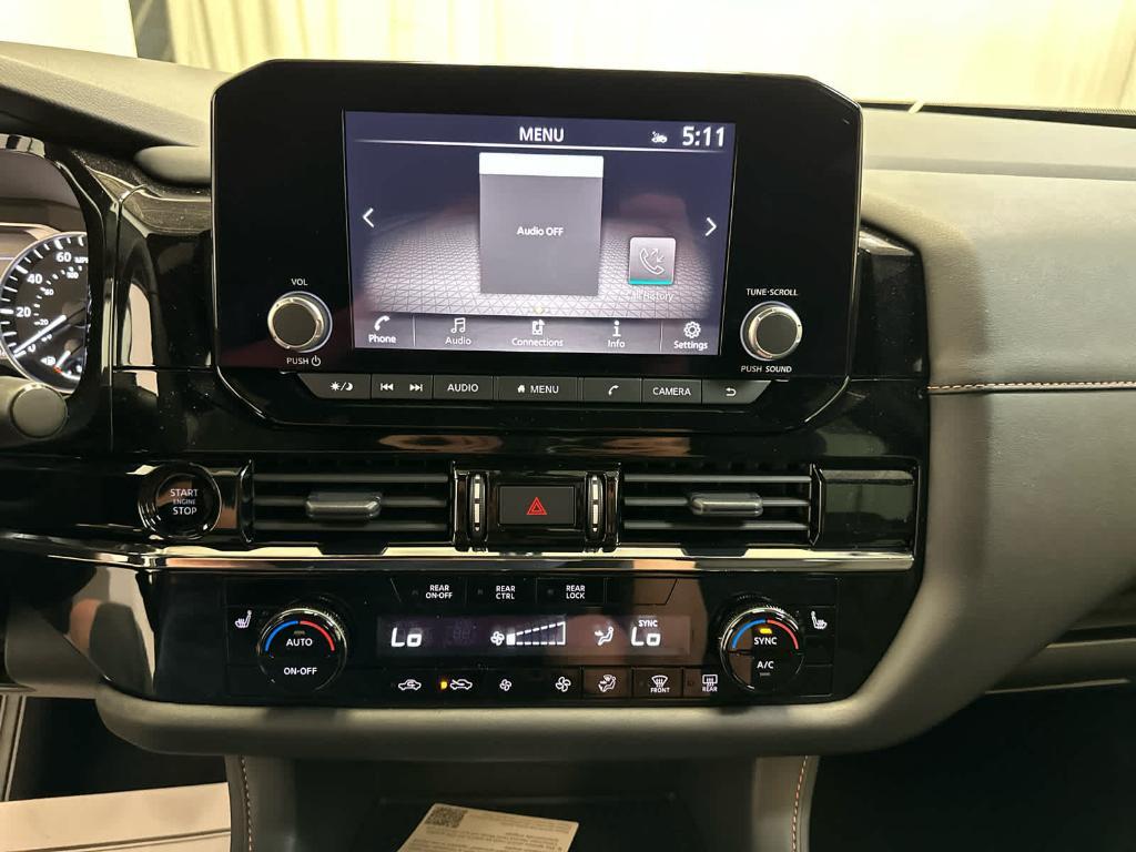 new 2025 Nissan Pathfinder car, priced at $43,960
