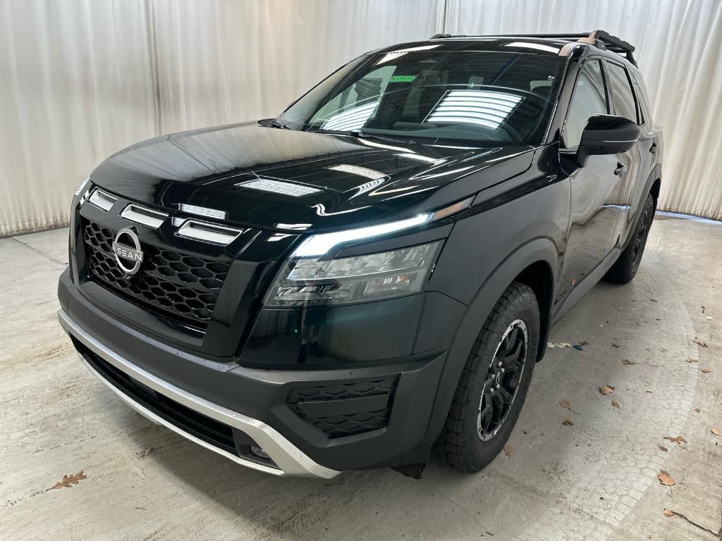 new 2025 Nissan Pathfinder car, priced at $43,960