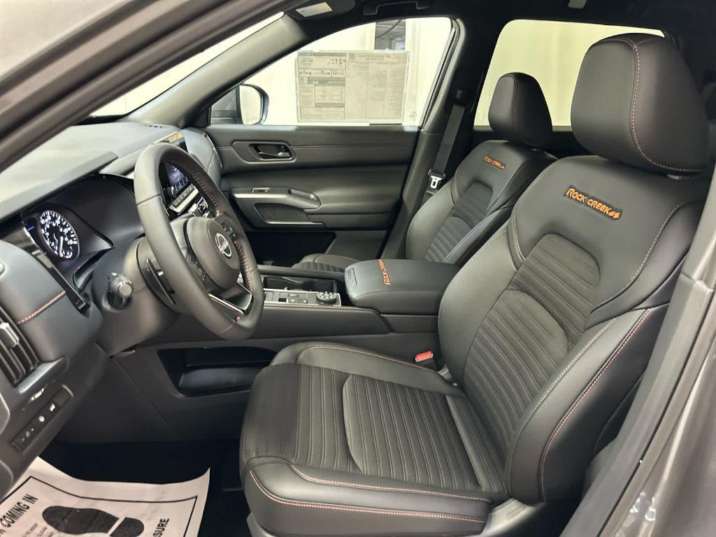 new 2025 Nissan Pathfinder car, priced at $43,678