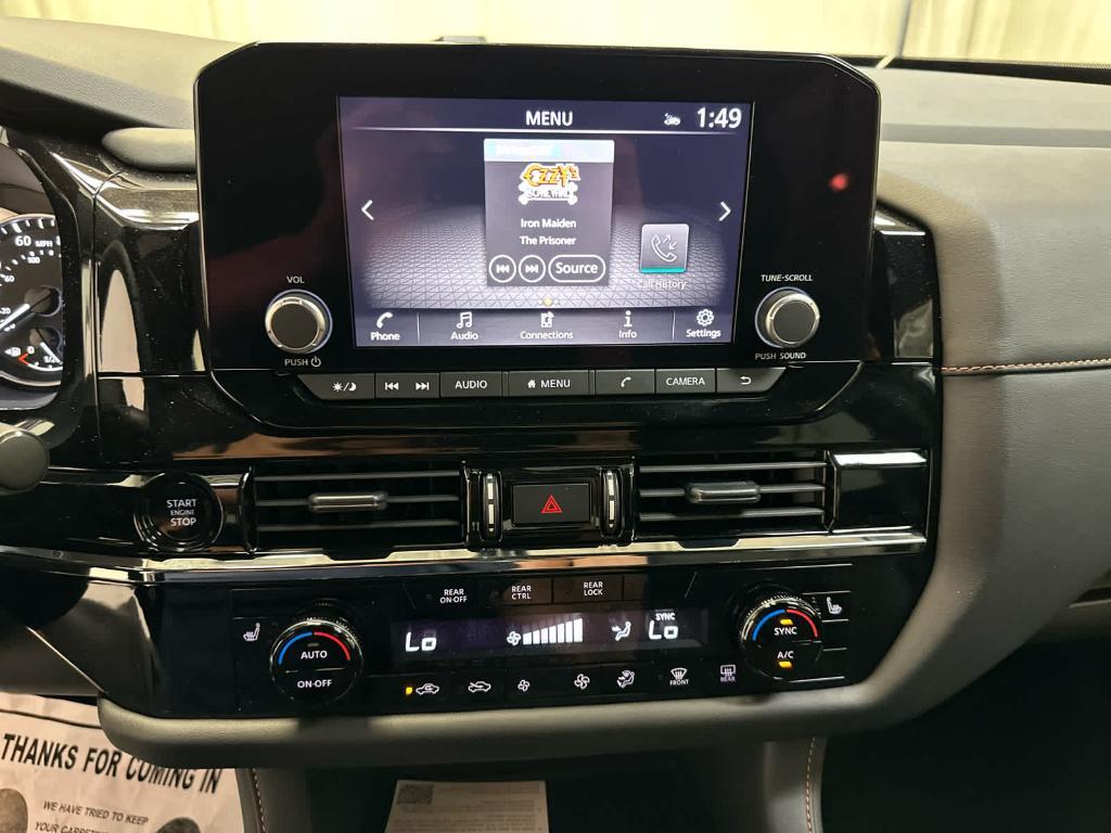 new 2025 Nissan Pathfinder car, priced at $43,678