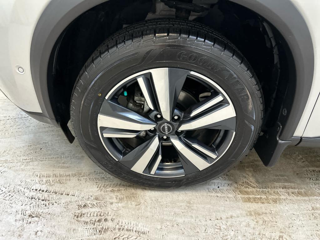 used 2022 Nissan Rogue car, priced at $29,788