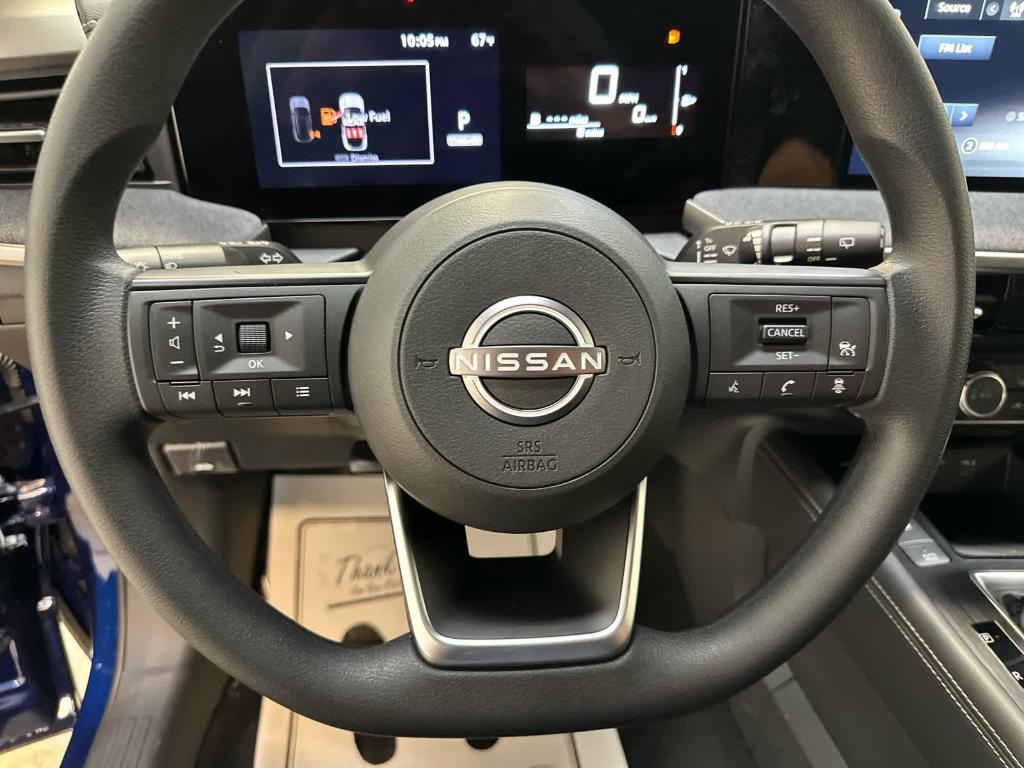new 2025 Nissan Kicks car, priced at $27,221