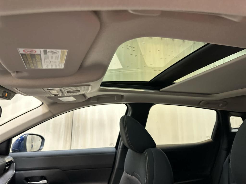 new 2025 Nissan Kicks car, priced at $27,221