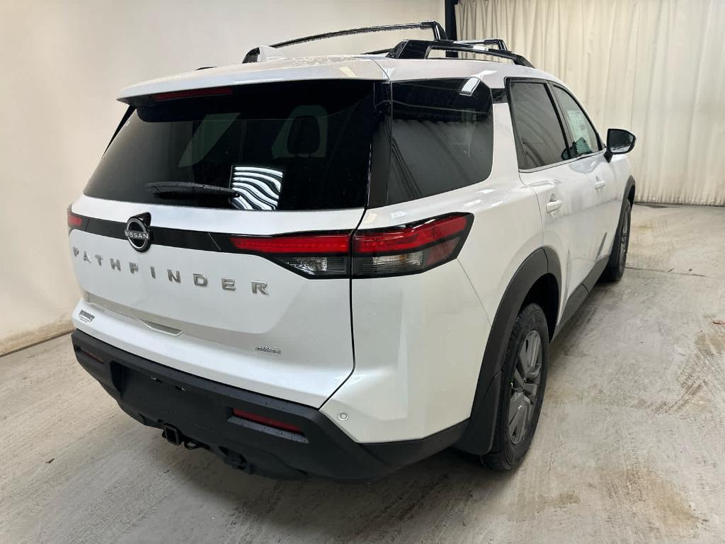 new 2025 Nissan Pathfinder car, priced at $43,861