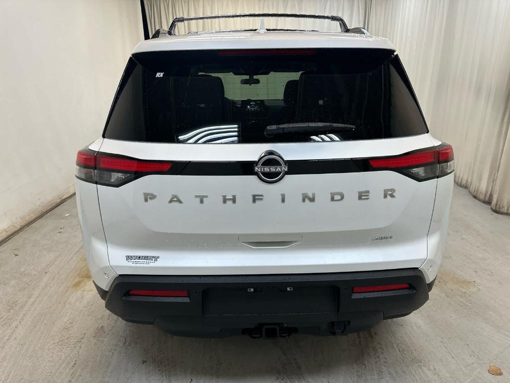 new 2025 Nissan Pathfinder car, priced at $43,861