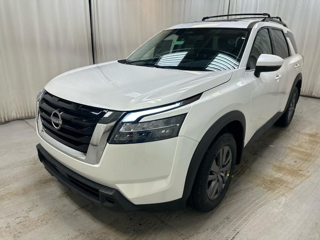new 2025 Nissan Pathfinder car, priced at $43,861