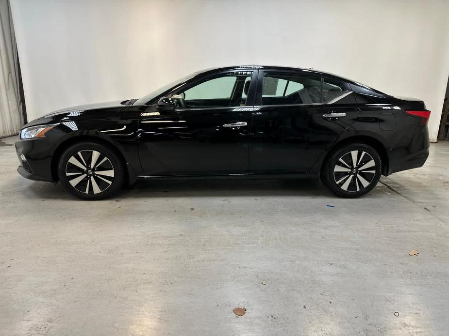 used 2021 Nissan Altima car, priced at $22,500