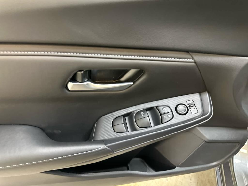 new 2025 Nissan Sentra car, priced at $23,968
