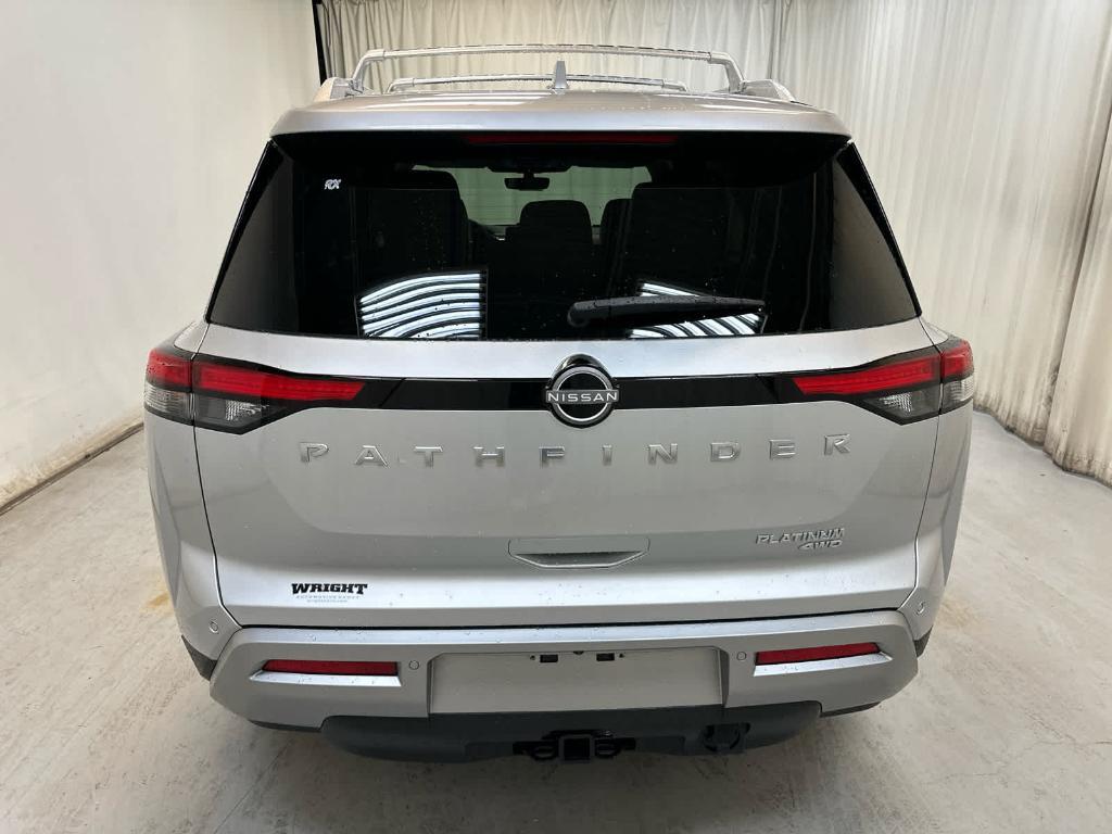 new 2025 Nissan Pathfinder car, priced at $50,622