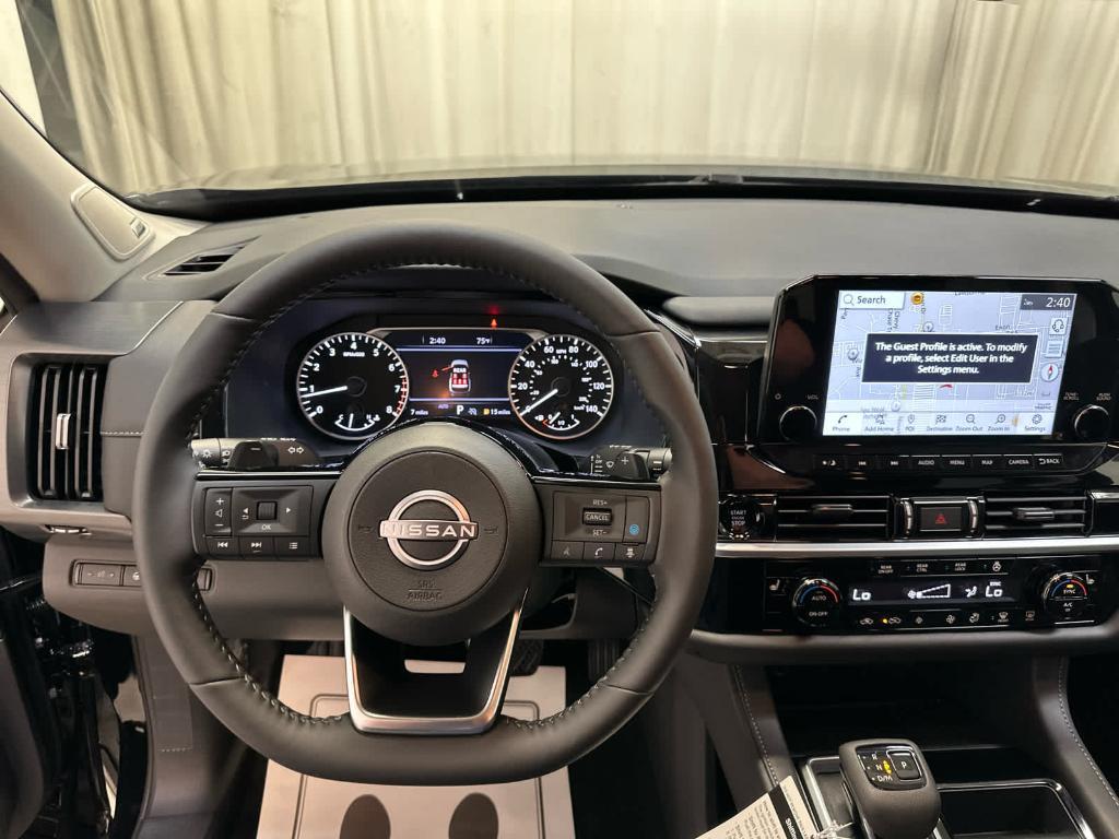 new 2025 Nissan Pathfinder car, priced at $46,586
