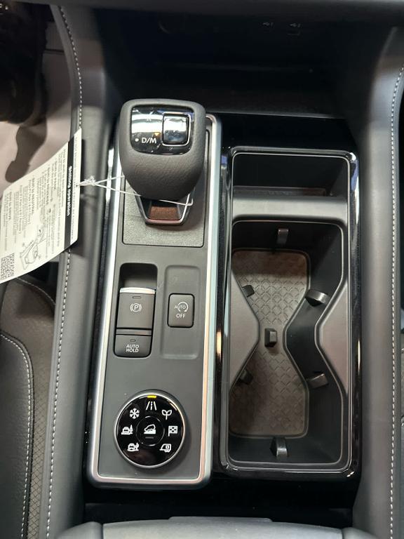 new 2025 Nissan Pathfinder car, priced at $46,586