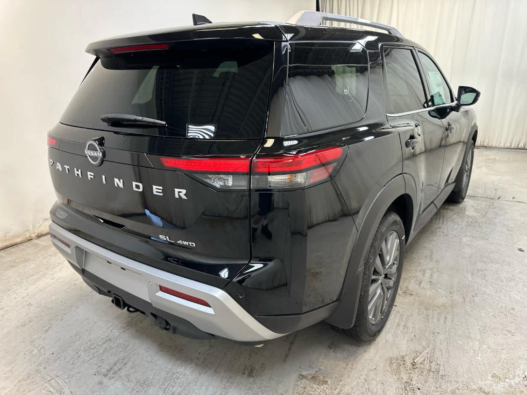 new 2025 Nissan Pathfinder car, priced at $46,586