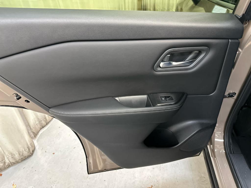 used 2024 Nissan Rogue car, priced at $28,457