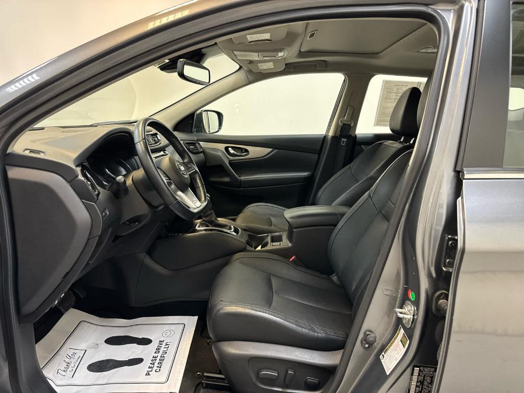 used 2020 Nissan Rogue Sport car, priced at $23,988