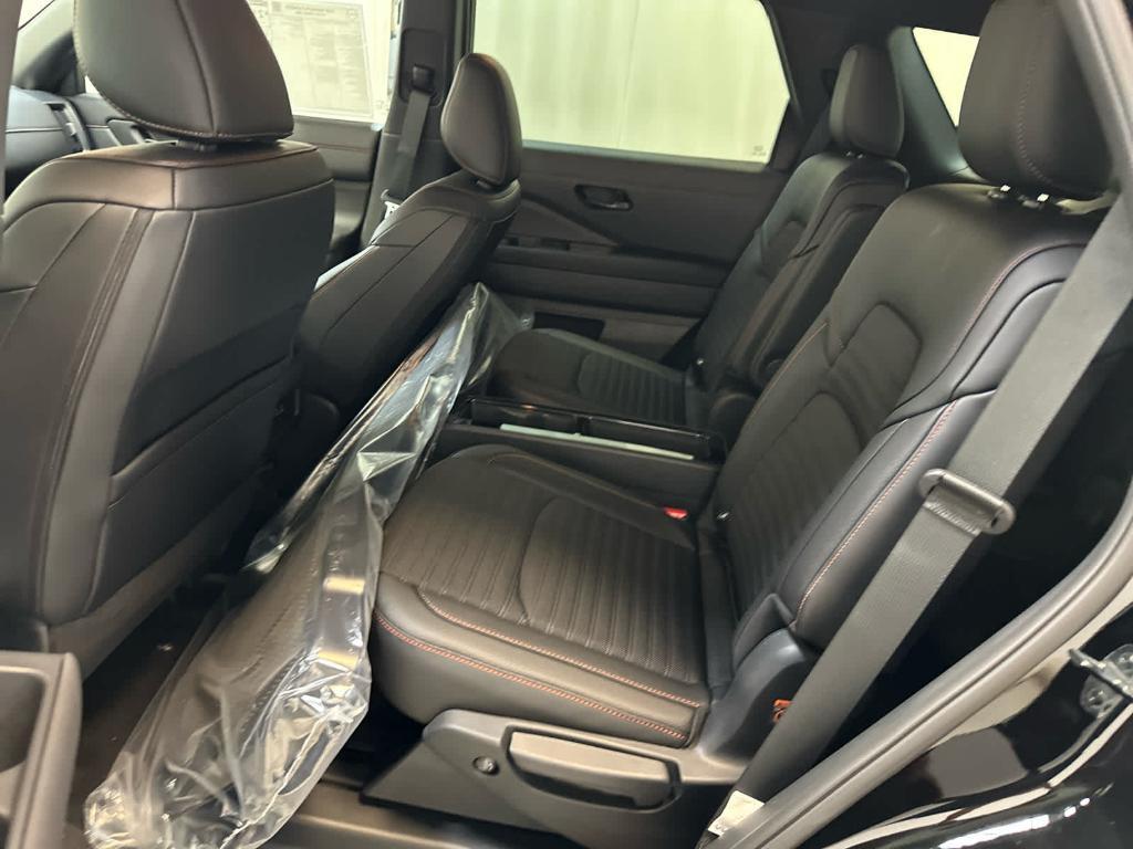 new 2025 Nissan Pathfinder car, priced at $44,748