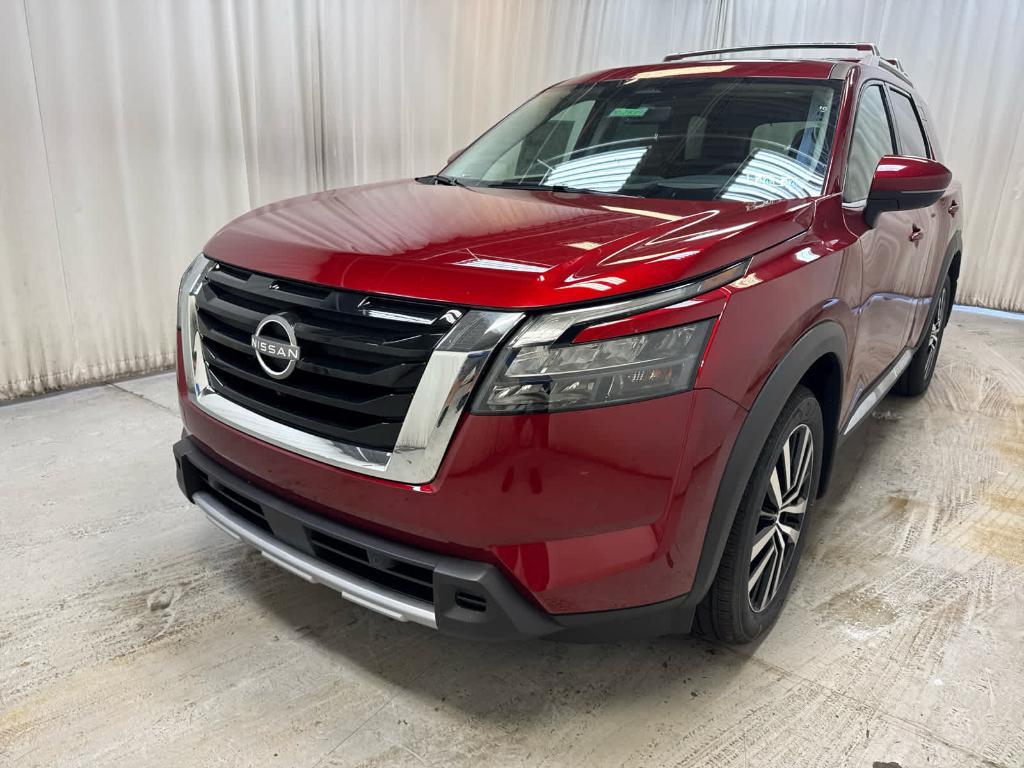 new 2025 Nissan Pathfinder car, priced at $51,056