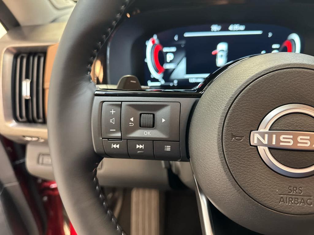 new 2025 Nissan Pathfinder car, priced at $51,056