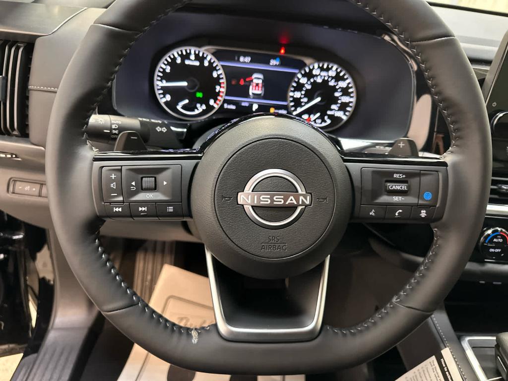 new 2025 Nissan Pathfinder car, priced at $47,703