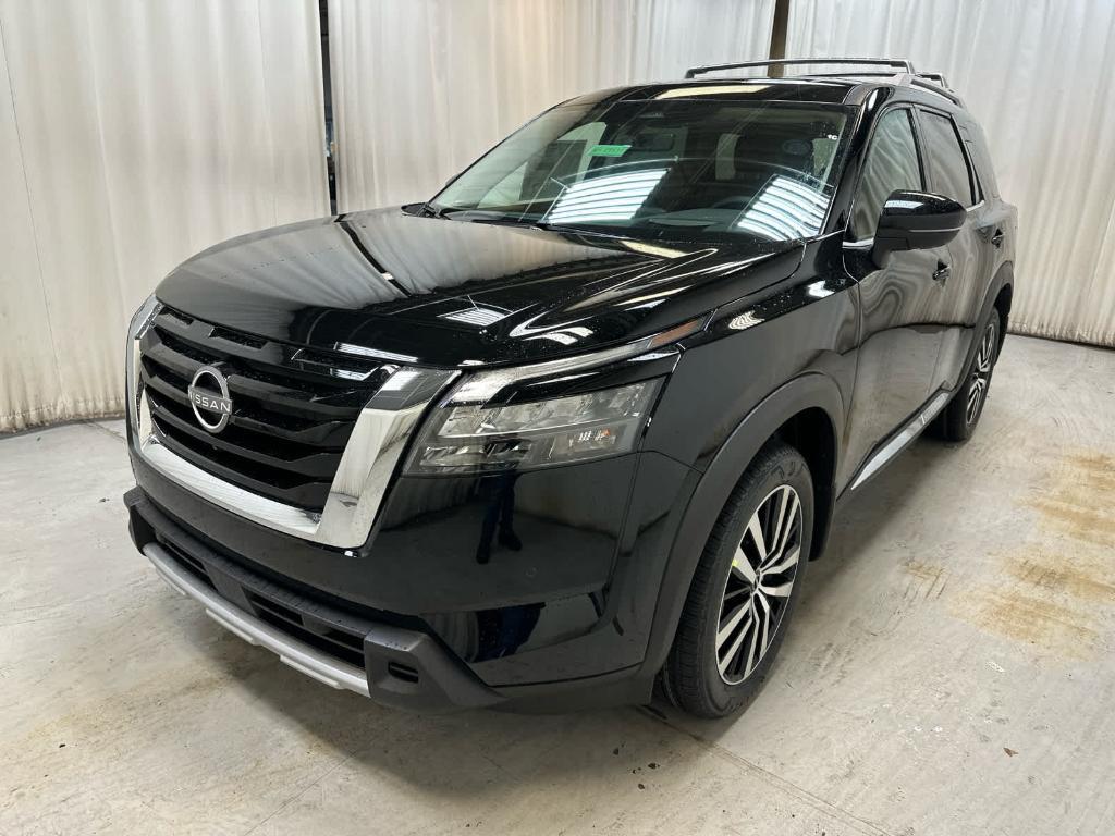 new 2025 Nissan Pathfinder car, priced at $53,560